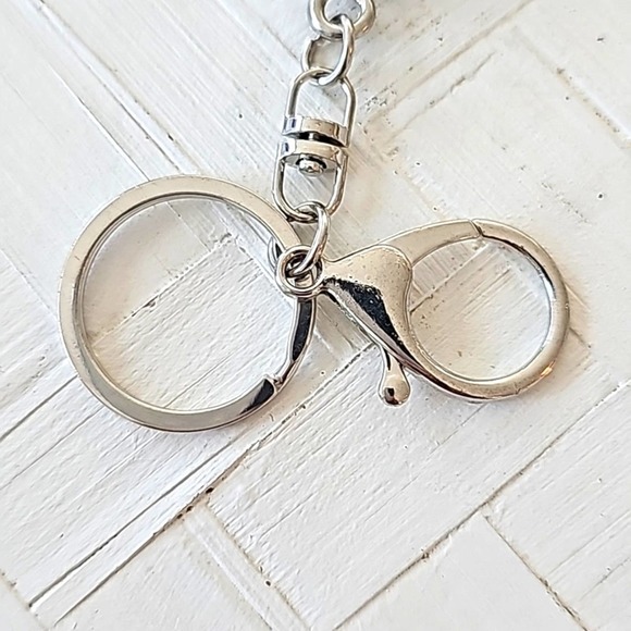 Rhinestone Black and White Cougar Key Chain with Purse Attachment Silvertone - Picture 5 of 5